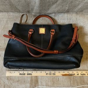Dooney & Bourke Tote